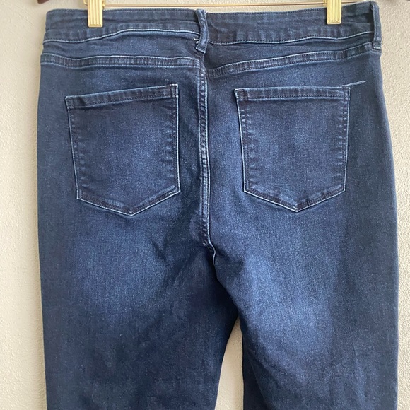Nine West Women’s Jeans Size 12 Bootcut Dark Denim High Rise - Picture 6 of 7